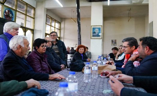 CHP'li Yücel Tire'de esnafla buluştu: 'Ekonomi herkes için kırmızı alarm veriyor'