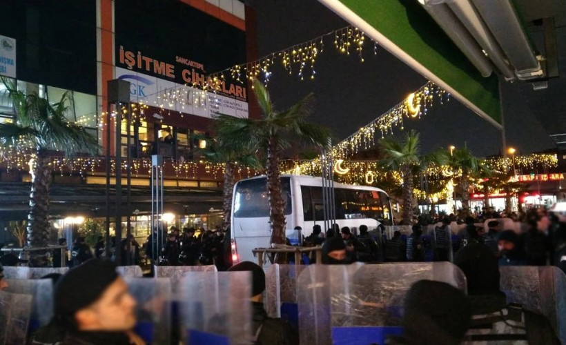 DEM Parti'nin basın açıklamasında 4 gözaltı