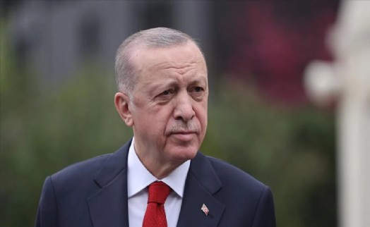 Erdoğan'dan iki milletvekiline konuşma yasağı