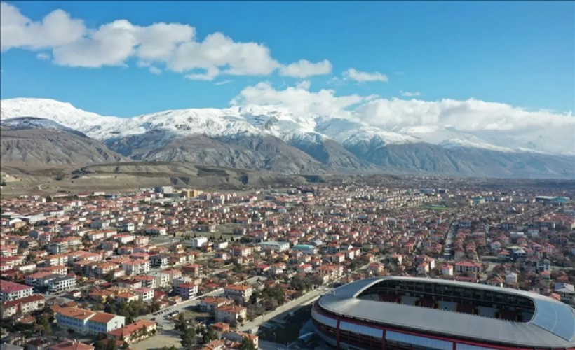 Erzincan'da 4.9 büyüklüğünde deprem