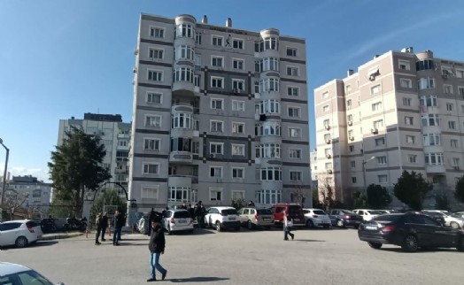 Evinin önünde uğradığı silahlı saldırıda öldü