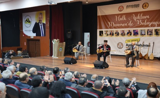 Halk aşıklarından Menemen'de kültür ziyafeti