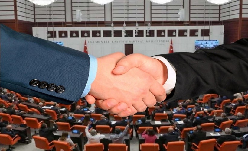 İttifak iddiası: Beş parti 'üçüncü yol' arayışında