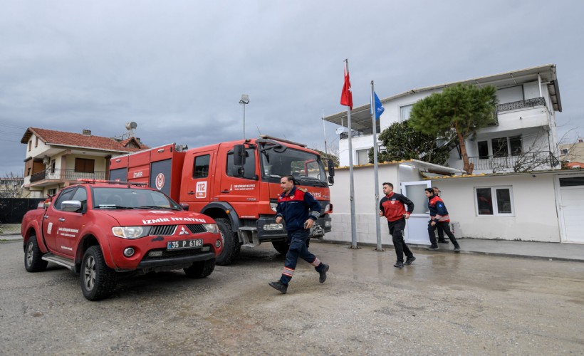 İzmir İtfaiyesi'nin 63'üncü istasyonu Şakran'da hizmete girdi