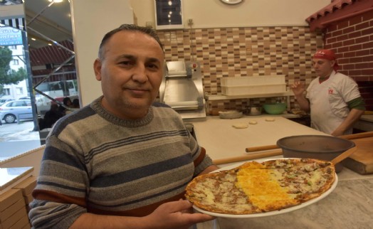 İzmir'de 'askıda kıymalı pide' dayanışması