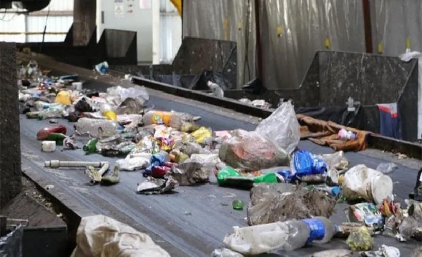 İzmir’de kan donduran olay! Çöp ayrıştırma bandında bebek cesedi bulundu