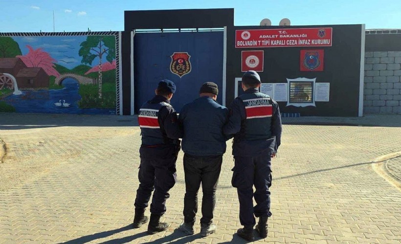 Jandarmanın gözaltına altığı 50 şüpheliden 18'i tutuklandı