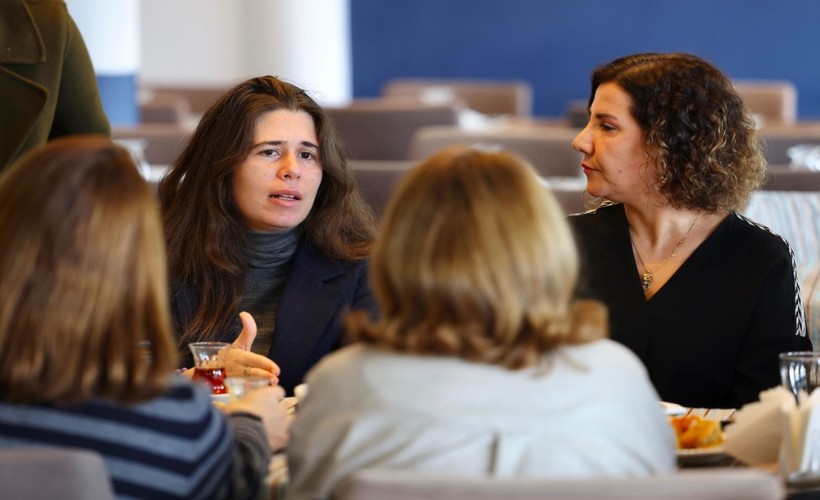 Kadının İnsan Hakları Eğitim Programı Çeşme’de tamamlandı