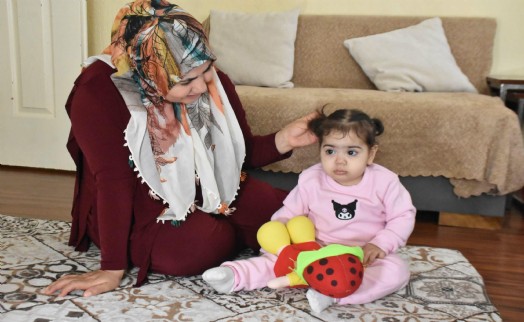 Kampanyası tamamlanıp, Dubai'ye giden SMA'lı Esma'nın annesi: İlaç damara girince kurtulacağına inandım