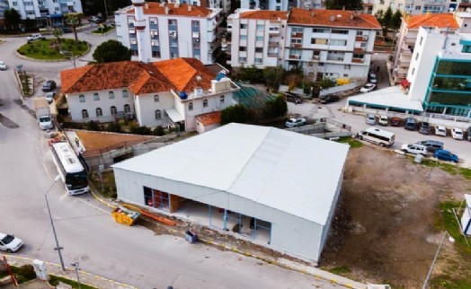 Market in Balçova çok yakında açılıyor
