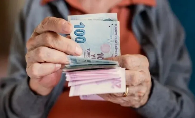 PTT emeklileri kendine çekiyor: 14 bin liraya varan destek
