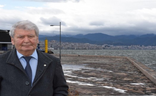 Prof. Yaşar'dan Kordon uyarısı: 'Beton bloklar çözüm değil İzmir çöküyor'