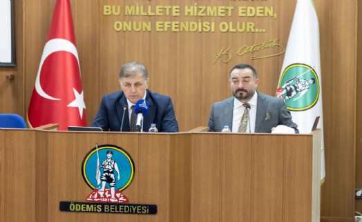 Tugay Ödemiş'te düğmeye bastı: İlçenin sorunları masaya yatırıldı!