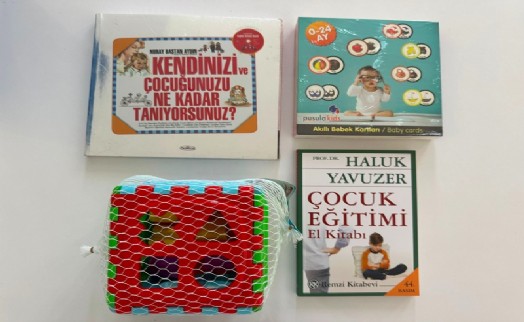 Çeşme Belediyesi'nden ailelere ücretsiz anne-çocuk eğitim paketi