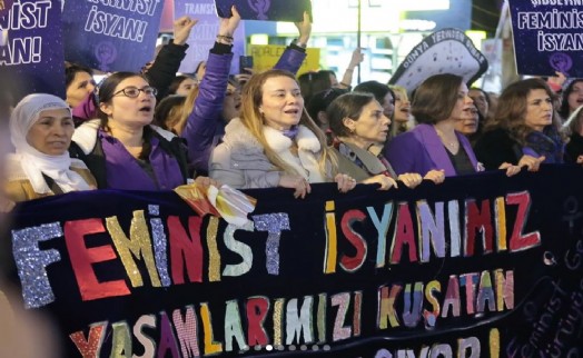 AK Parti'den Kınay ve Mutlu'ya ‘slogan' tepkisi: Hiç mi utanmadınız!