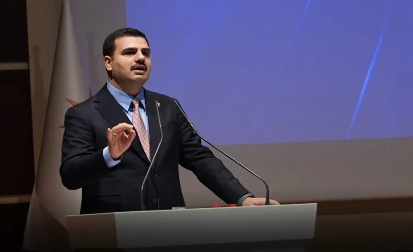 AK Partili İnan'dan Özgür özel'e: 'İpleri kesilmesin diye çırpınan aciz bir kukla'