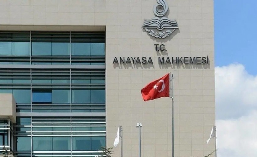 Anayasa Mahkemesi'nden 9 siyasi parti için karar!