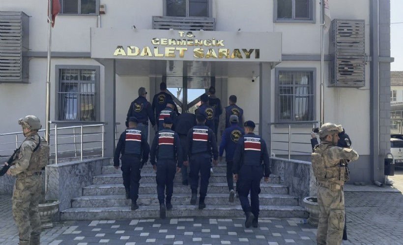 Aydın'da kan donduran cinayet: Annesini odunla başına vurarak katletti!