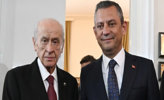 Bahçeli'den Özgür Özel'e telefon!