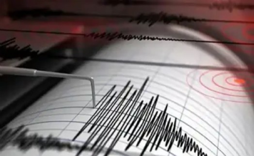 Balıkesir Sındırgı'da 4 büyüklüğünde deprem