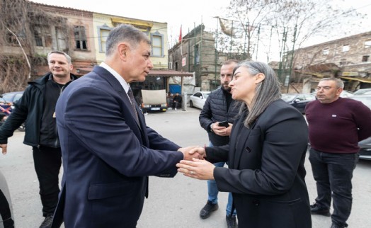 Başkan Tugay'dan DİSK'e 'hayırlı olsun' ziyareti