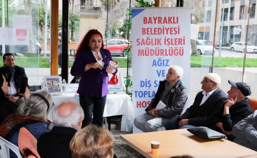 Bayraklı Bahar Evi'nde ağız ve diş sağlığı eğitimi