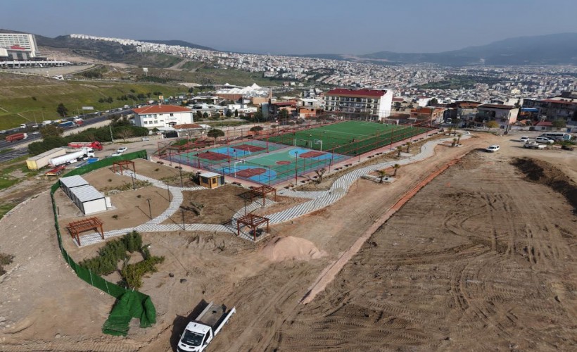 Bayraklı’da Ferdi Zeyrek spor kompleksi’nde son viraj