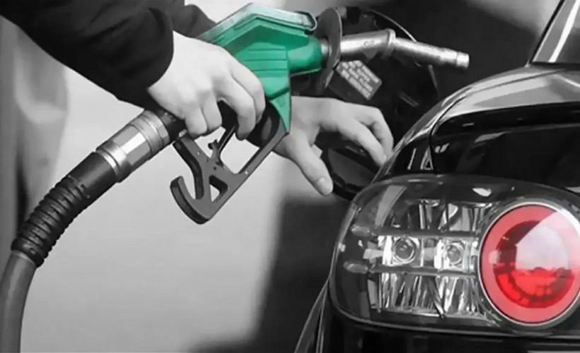 Benzine yine zam geliyor!