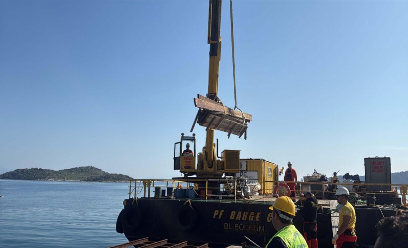 Bodrum Türkbükü'nde kaçak iskele yıkımı devam ediyor!