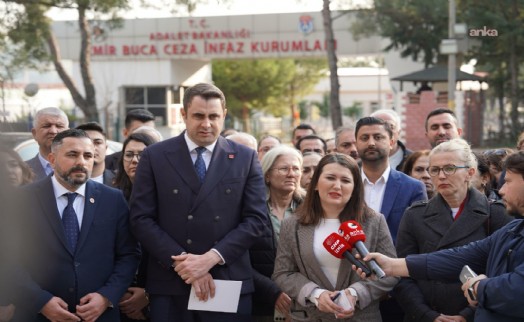 CHP'li Gökçen ve Güç Buca Cezaevi önünde konuştu: İki yılda bulunamayan ne var ki iddianame hala hazırlanamadı?