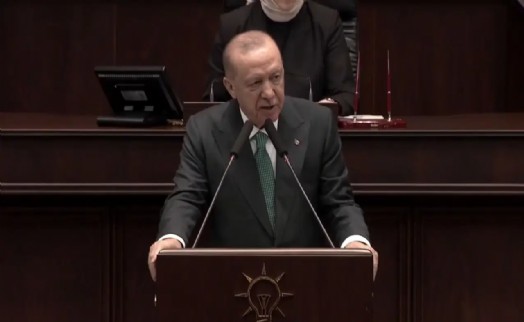 Erdoğan'dan 'laiklik bildirisi'netepki: '3-5 kart yobaz rahatsız oluyor diye..'