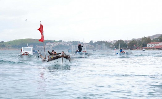 Foça'nın yerel balıkları festivalle tanıtıldı