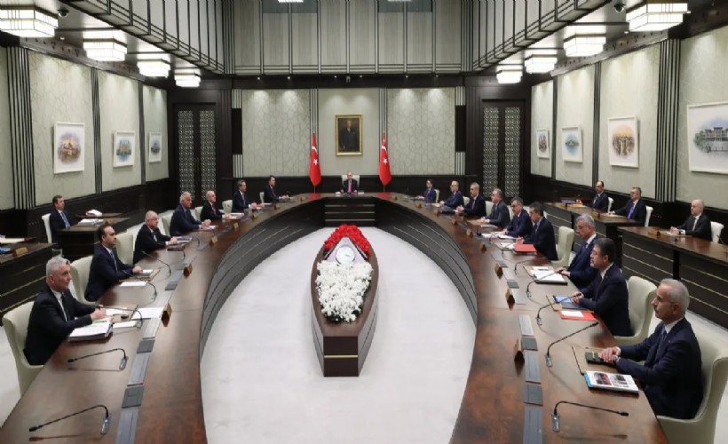 Kabine savaş ve emekli gündemi ile toplandı