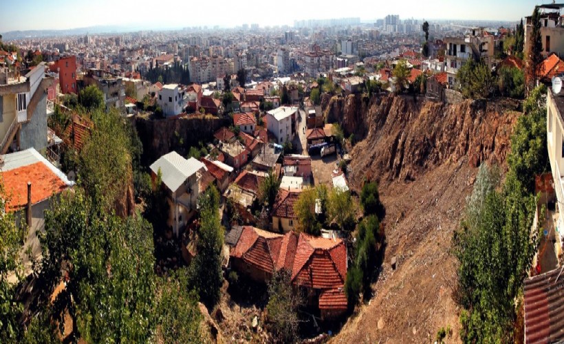 Karşıyaka’da tarihi adım: Taş ocağı bölgesinin yeni planları yürürlükte!