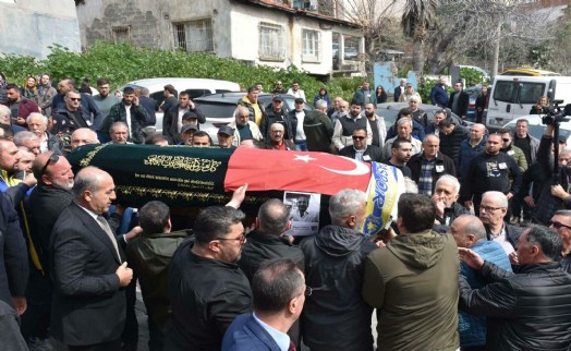 Katledilen taksici Deniz Örer son yolculuğuna uğurlandı
