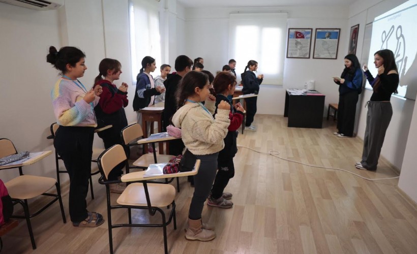 Konak’ta fark yaratan proje: PERGEL ile Konaklı çocuklara güçlü gelecek
