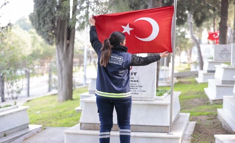 Konak’tan şehitlere vefa: Bayram öncesi temizlik ve bakım seferberliği