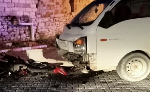 Motosikletli çocuklar ölümden döndü: 2 yaralı