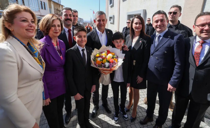 Özgür Özel: Çiftçinin yüzünü güldürecek bir iktidar gelecek'