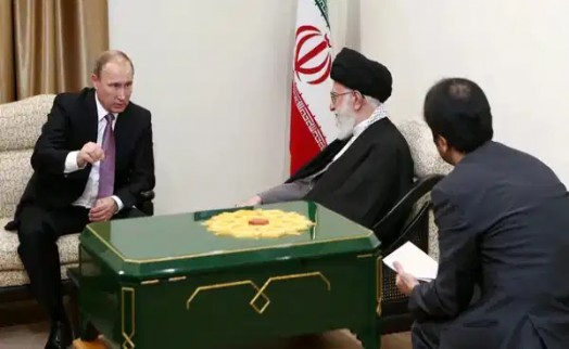 Putin'den İran lideri Hamaney için taziye mesajı