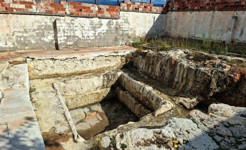 Roma hamamı için restorasyon talebi