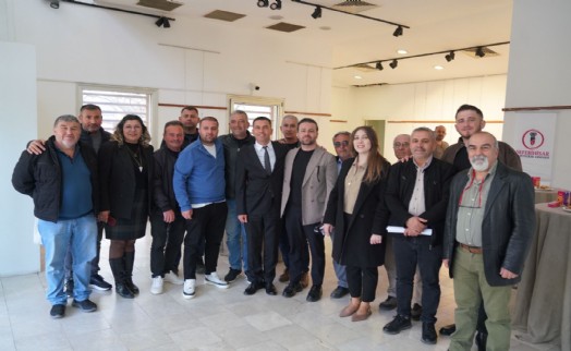 Seferihisar Gazeteciler Cemiyeti genel kurulunu tamamladı: İnanç Karabulut güven tazeledi