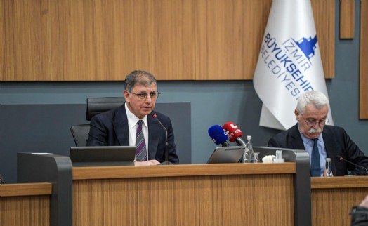 Tugay'dan 'devir' tepkisi: Vakıflar çok yanlış bir iş yapıyor!