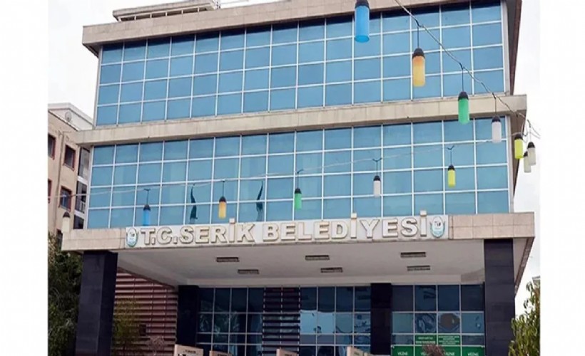 'AKP'li başkanla çalışmam' dedi: Başkan Yardımcısı istifa etti!