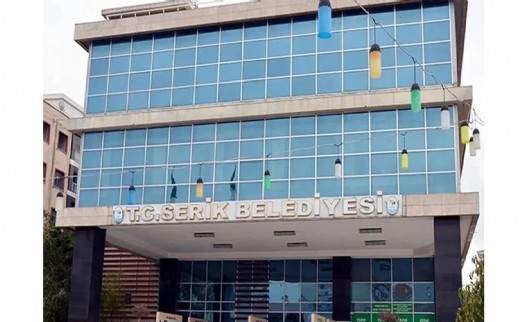 'AKP'li başkanla çalışmam' dedi: Başkan Yardımcısı istifa etti!