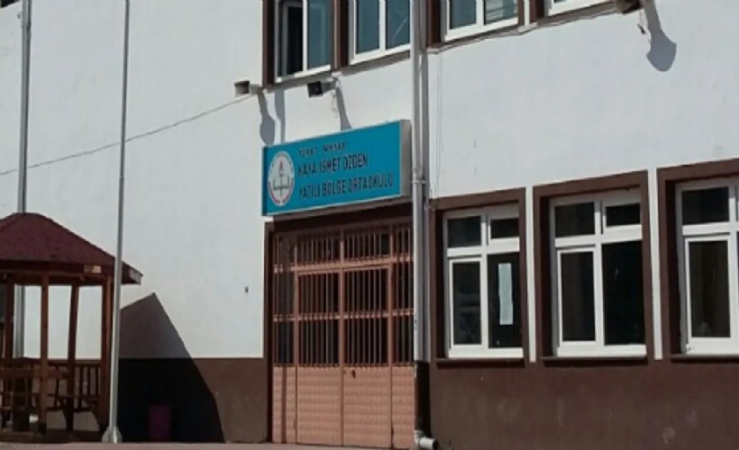 'Gelmeyin, tarayacağım!' mesajı panik yarattı! 14 yaşındaki çocuk gözaltına alındı