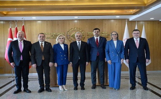 AK Parti heyeti Ankara'da: İzmir için kritik toplantı!