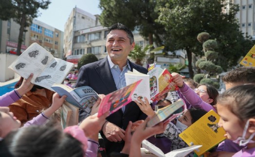 Aliağa Belediyesi'nden çocuklara 23 Nisan armağanı