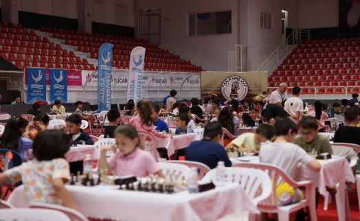 Aliağa'da geleneksel Kyme Satranç Turnuvası başlıyor