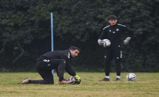 Altay'da gözler atan ve tutanda